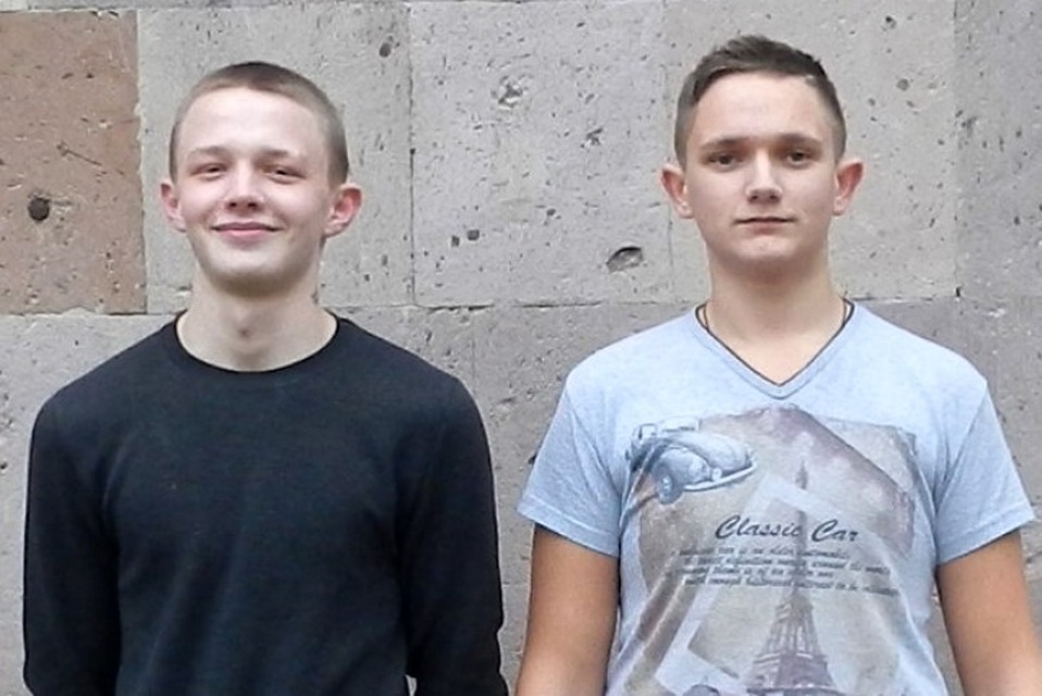 Максим Сухов и Георгий Туний своим поступком перед друзьями не хвастаются.