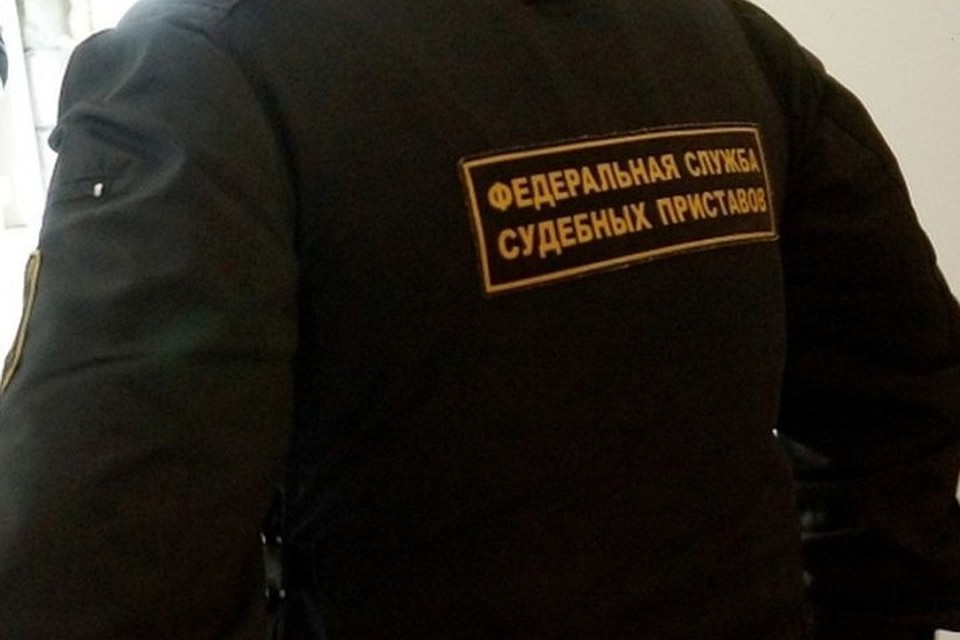 Судебные приставы закрыли магазин