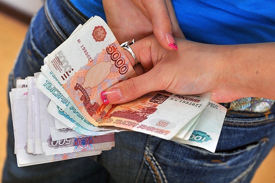 Общая сумма задолженности превысила 50 тысяч рублей