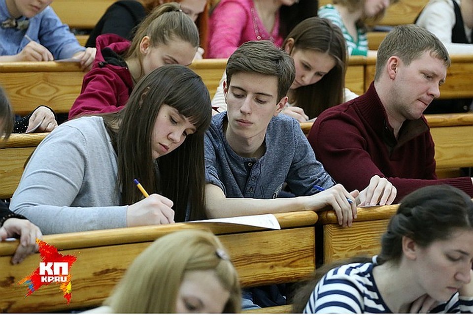 В Верхневолжье действуют программы для выпускников «Первое рабочее место» и «Стажировка»