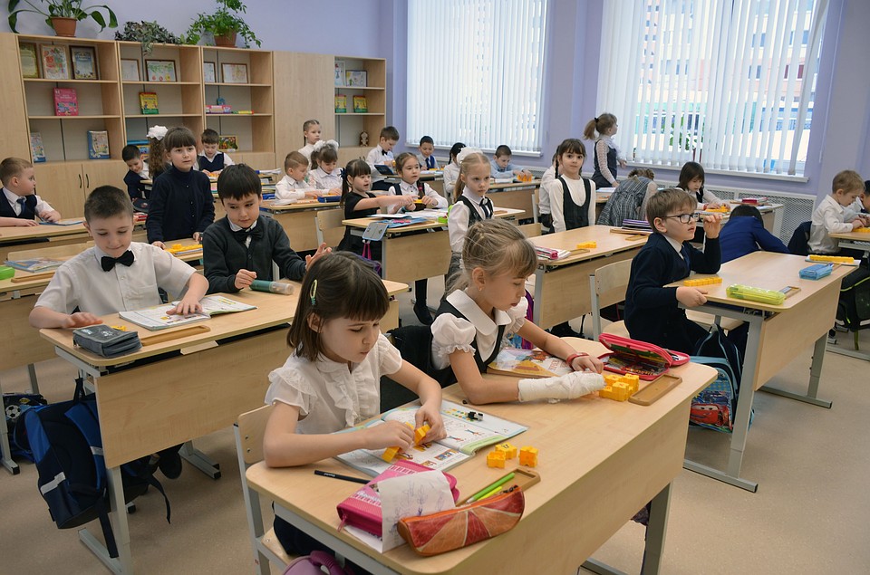 Саратовские школьники ушли на внеочередные каникулы из-за ОРВИ