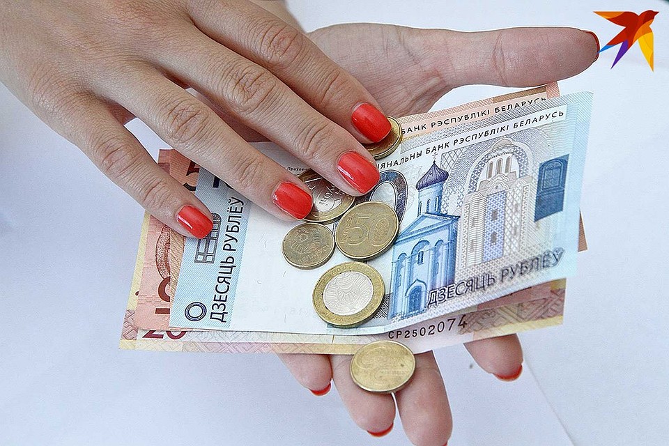 Долги в Фонд соцзащиты есть у 1221 компании.