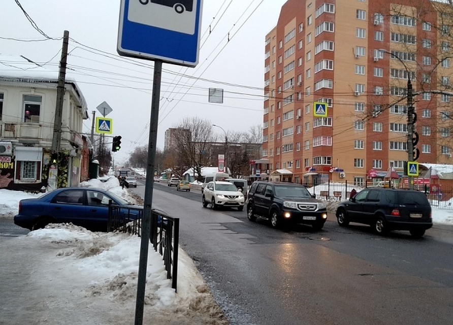 Госавтоинспекция просит водителей и пешеходов не оставаться равнодушными к проблеме пьянства за рулем