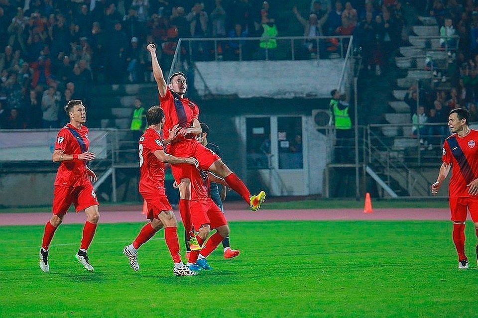 Футбольный матч «Енисей» - «Ростов» перенесен из Красноярска в Сочи