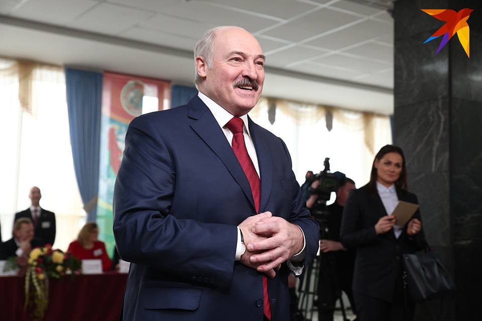 Александр Лукашенко обсудил демографию с чиновниками.
