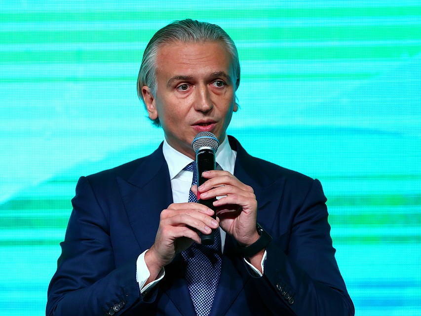 Александр Дюков.