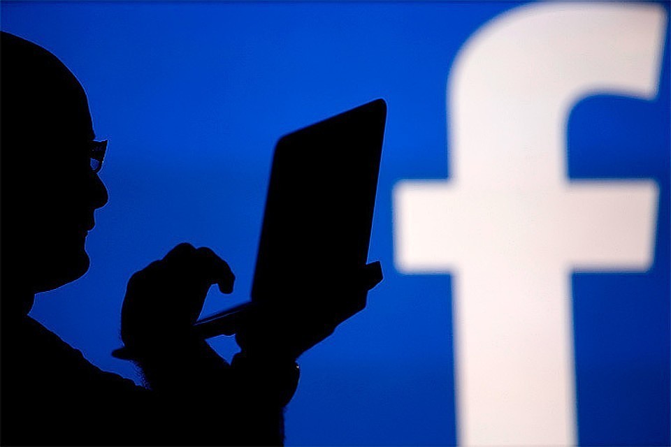 Роскомнадзор составил протокол об административном правонарушении в отношении Facebook