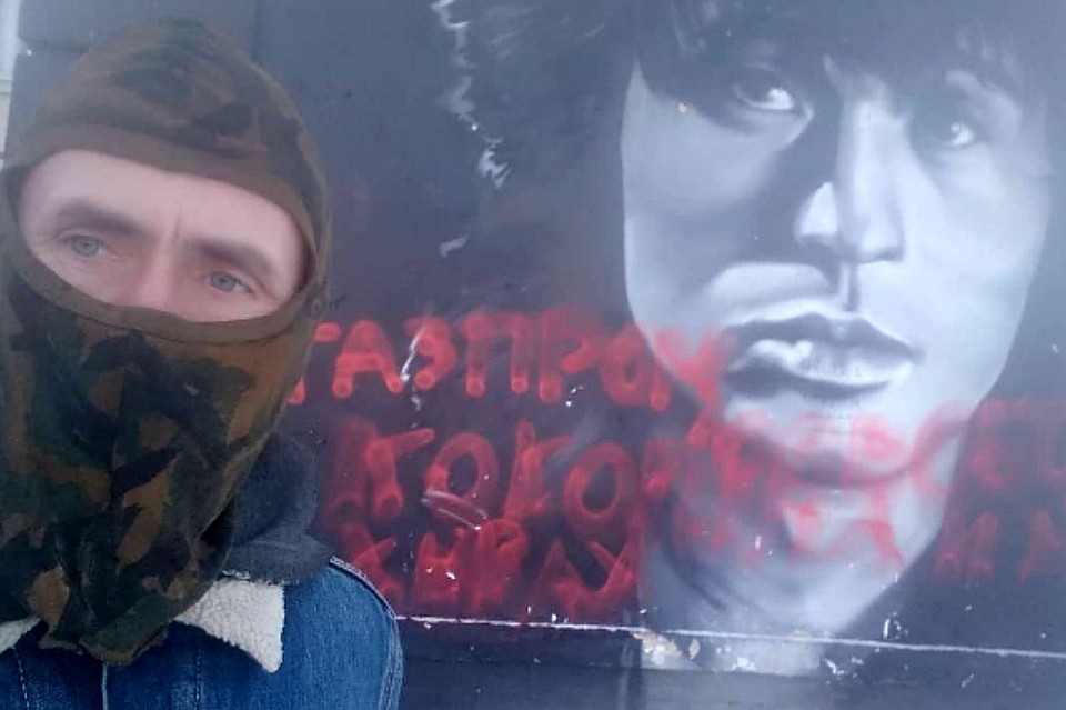 Молодой человек прославился вандализмом на весь Петербург
