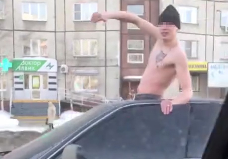 Чумачечая весна в Челябинске. Кадр из видео Сергея Саратова.