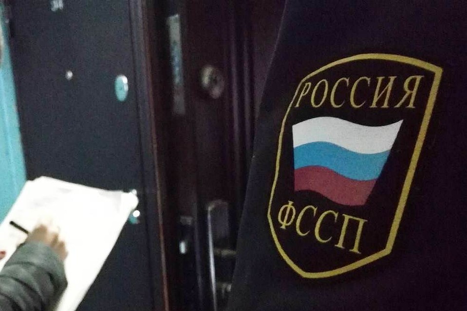 После вмешательства приставов мужчина устроился на работу и начал платить алименты