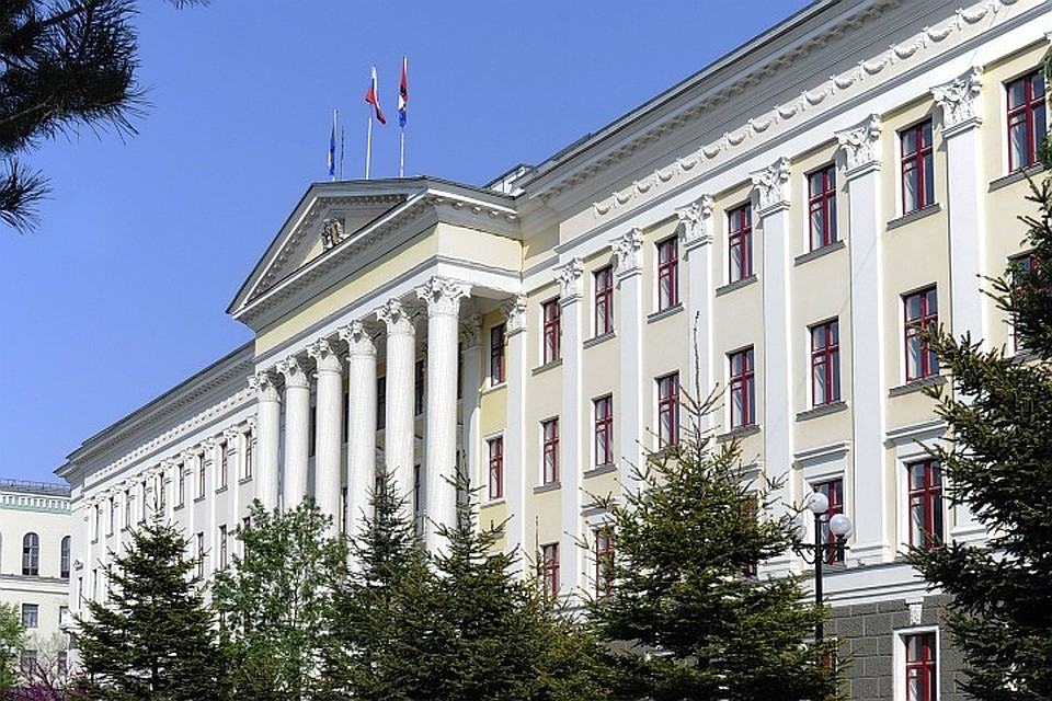 В Хабаровске надеются со второго раза найти компанию для перевозок дачников по Амуру