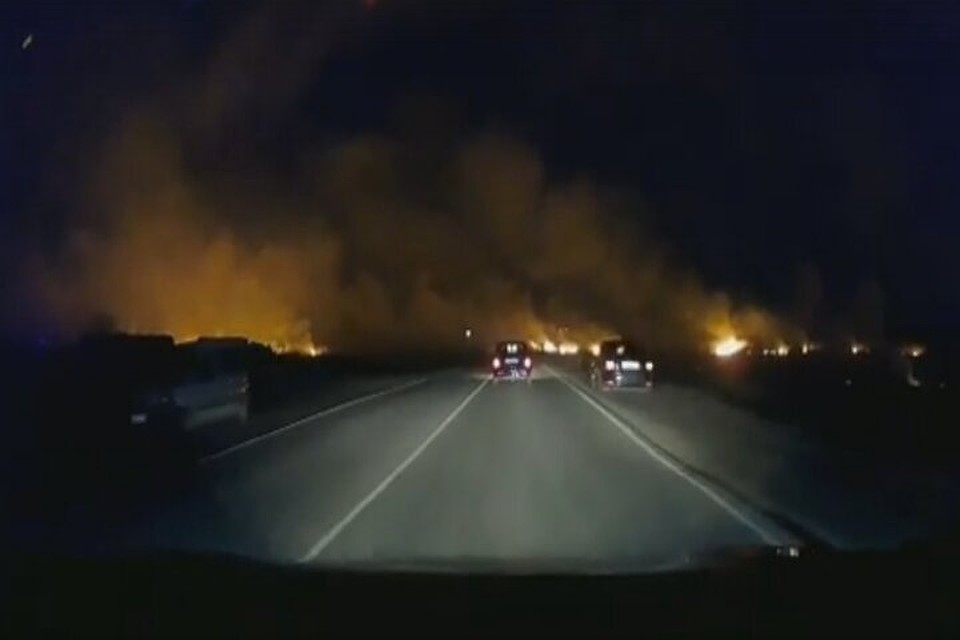 Пожар в Сакском районе. Фото: Вконтакте/"Автопартнер Крым"/Игорь Запорожец
