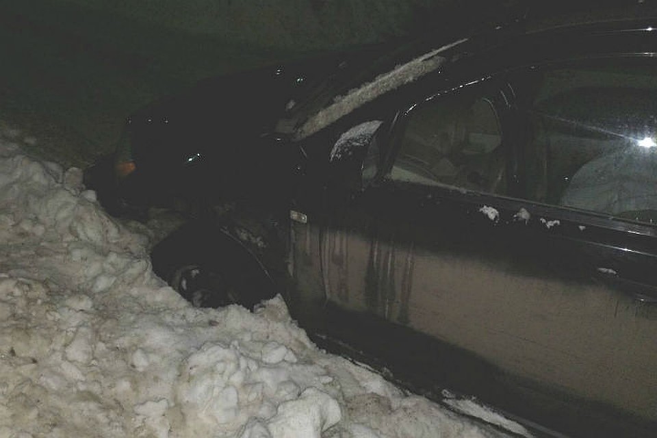 Пьяный сварщик автосервиса угнал авто клиента в Ярославле. Фото: Росгвардия.