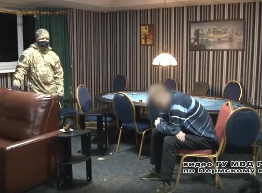 кадр из видео