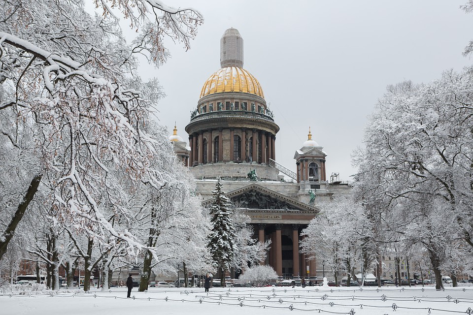 Накануне 8 марта в Петербурге потеплеет и выпадет снег