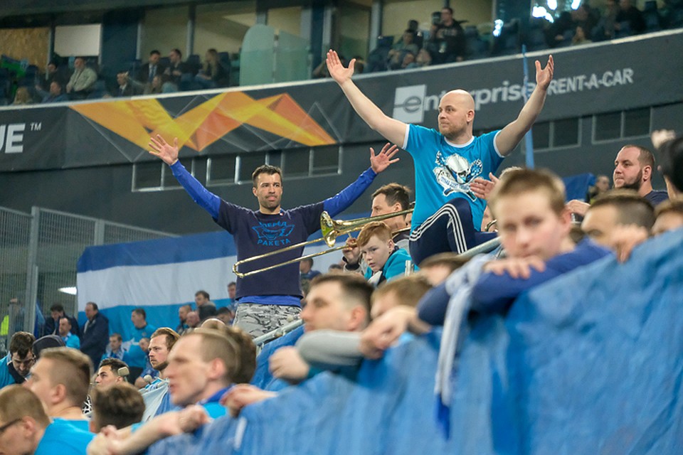 "Зенит" проиграл и почти потерял шансы пройти дальше в Лиге Европы.