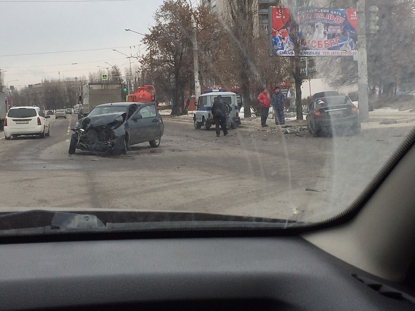 Очевидцы отмечают, что полиция приехала очень быстро.