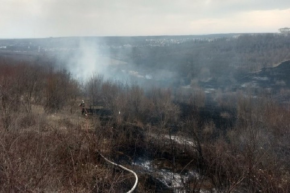 Пожары вспыхивают в разных районах страны