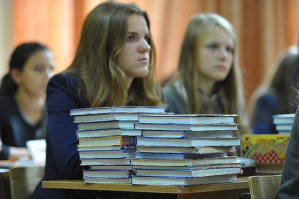 Власти Эстонии проводят масштабную кампанию по ликвидации русскоязычного образования.