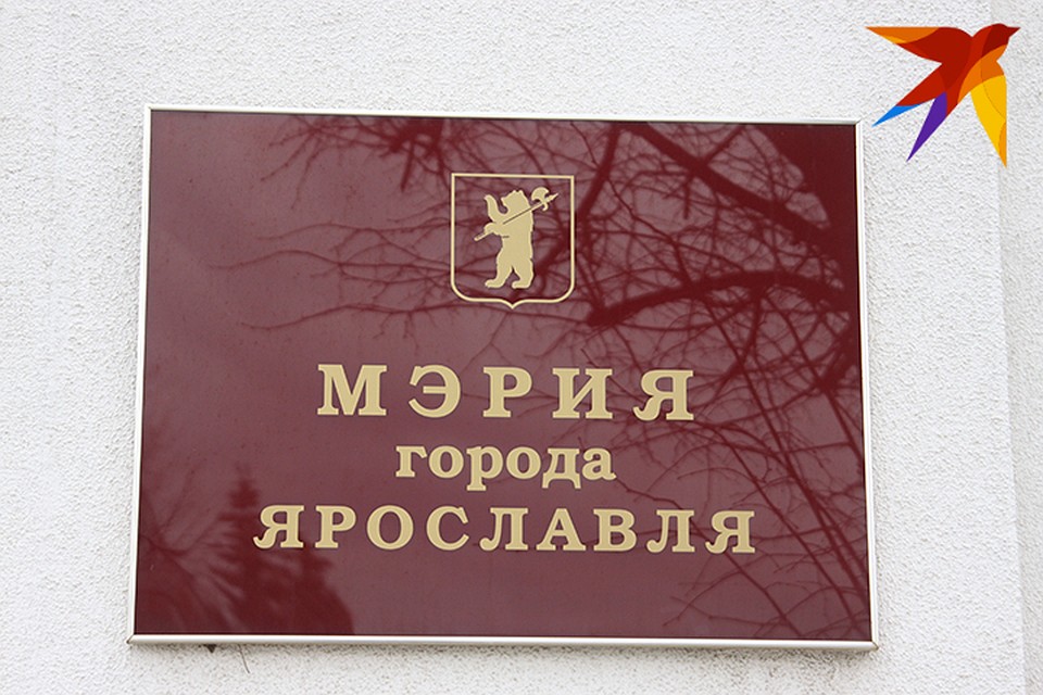 Сначала посмотрят, нет ли кандидатов среди "своих"
