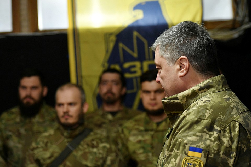 В заслугу себе Порошенко поставил увеличение денежного довольствия в армии за время его руководства Украиной