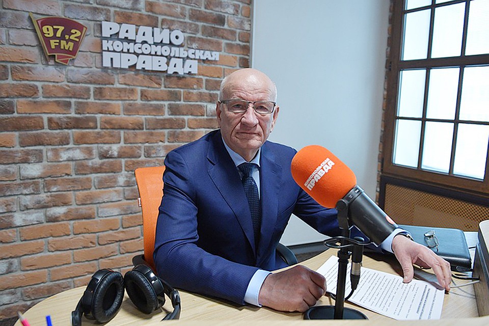Как стало известно от людей, близких к губернатору, заявление было написано им в администрации Президента РФ еще 18 марта.