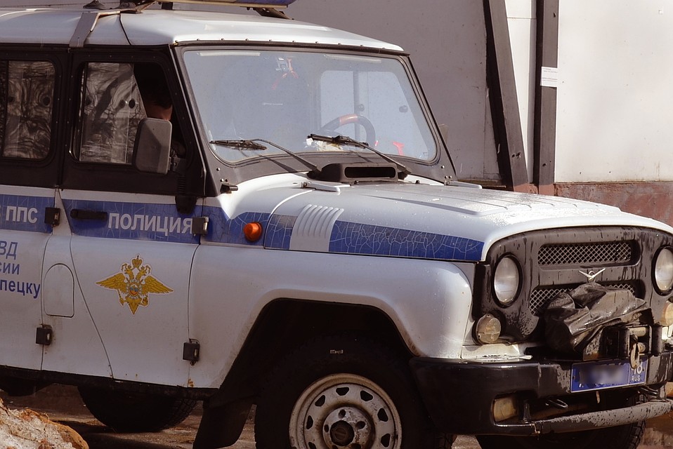 Подростки стащили 2 аккумулятора