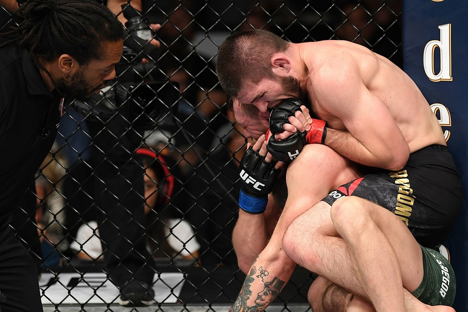 Прошлой осенью Конор Макгрегор и Хабиб Нурмагомедов дрались на UFC 229.