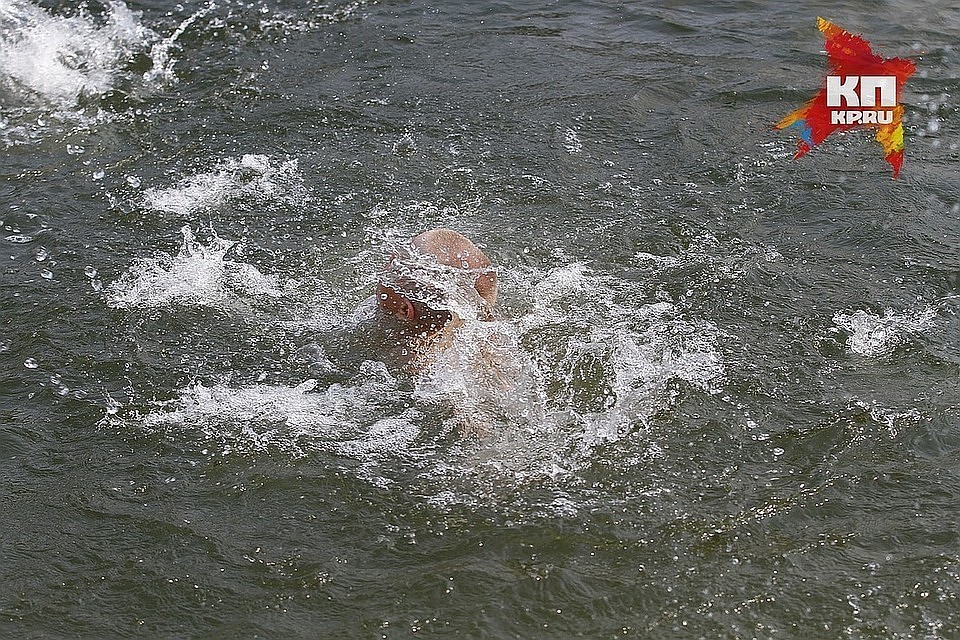 Четырехлетний ребенок упал в воду и потерял сознание