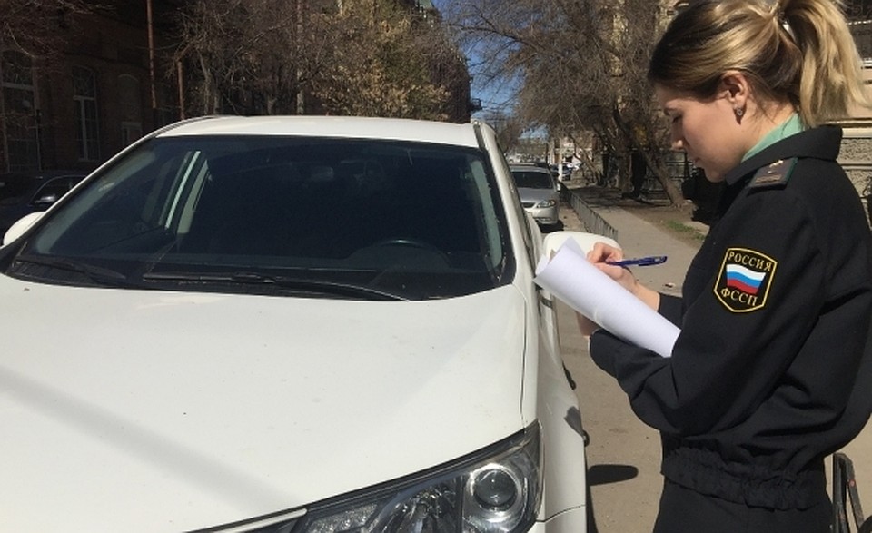 Приставы закрыли разом более 200 исполнительных листов. Фото: УФССП по Астраханской области