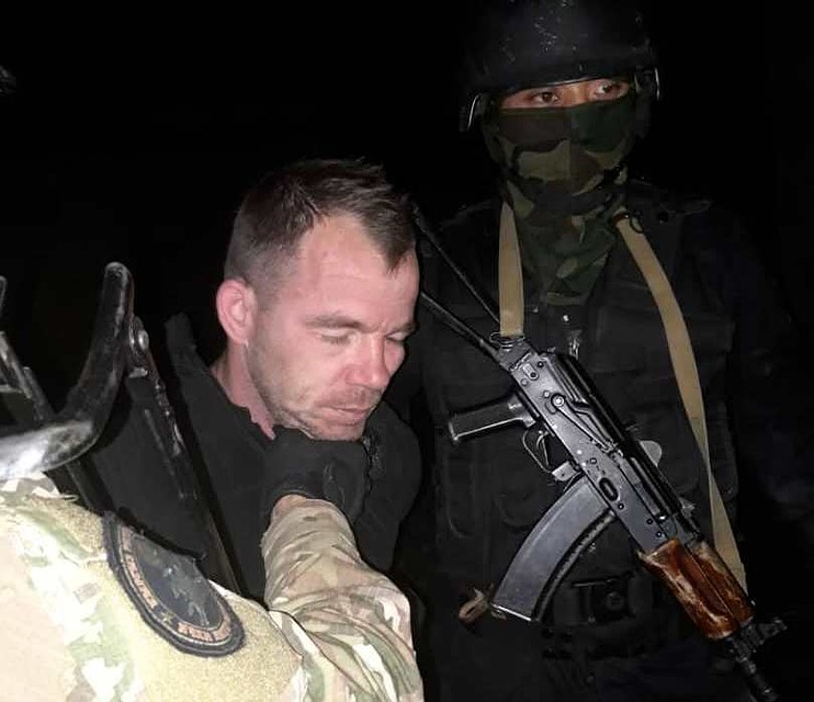 Это один из похитителей, тот самый Владимир, который подрабатывал в магазине у отца Данила