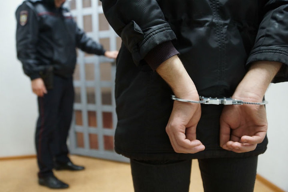 Житель Байкальска поймал вооруженного грабителя.