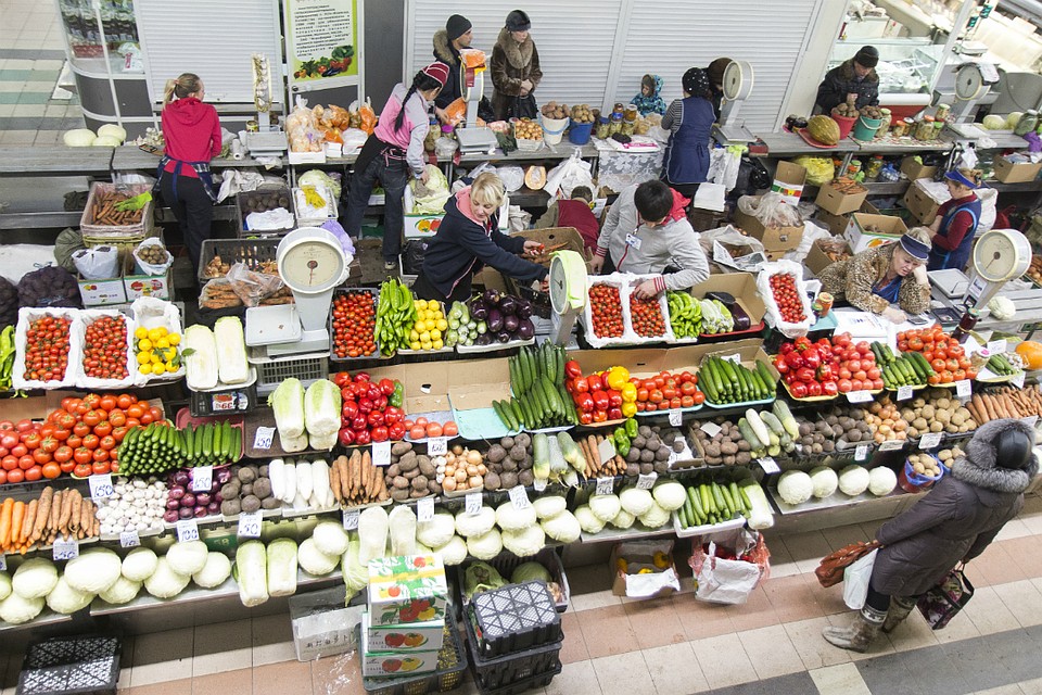 В Кирове с наступлением весны отмечается подорожание некоторых сезонных овощей