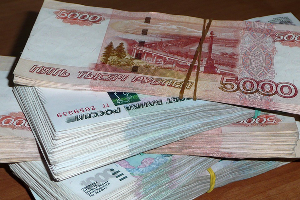 В Ханты-Мансийске старушка отдала в долг незнакомцу из торгового центра 200 тысяч рублей