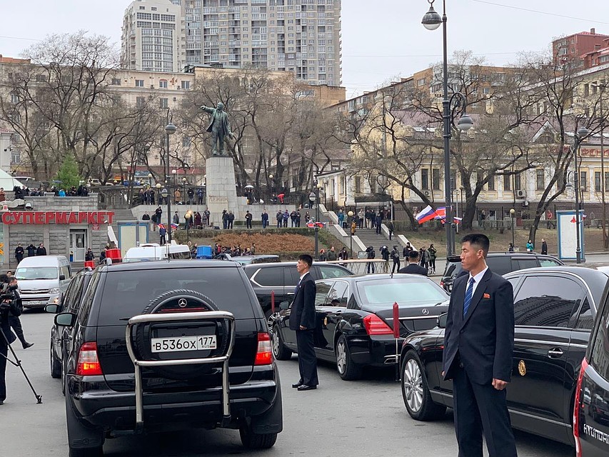 Железнодорожный вокзал во Владивостоке.