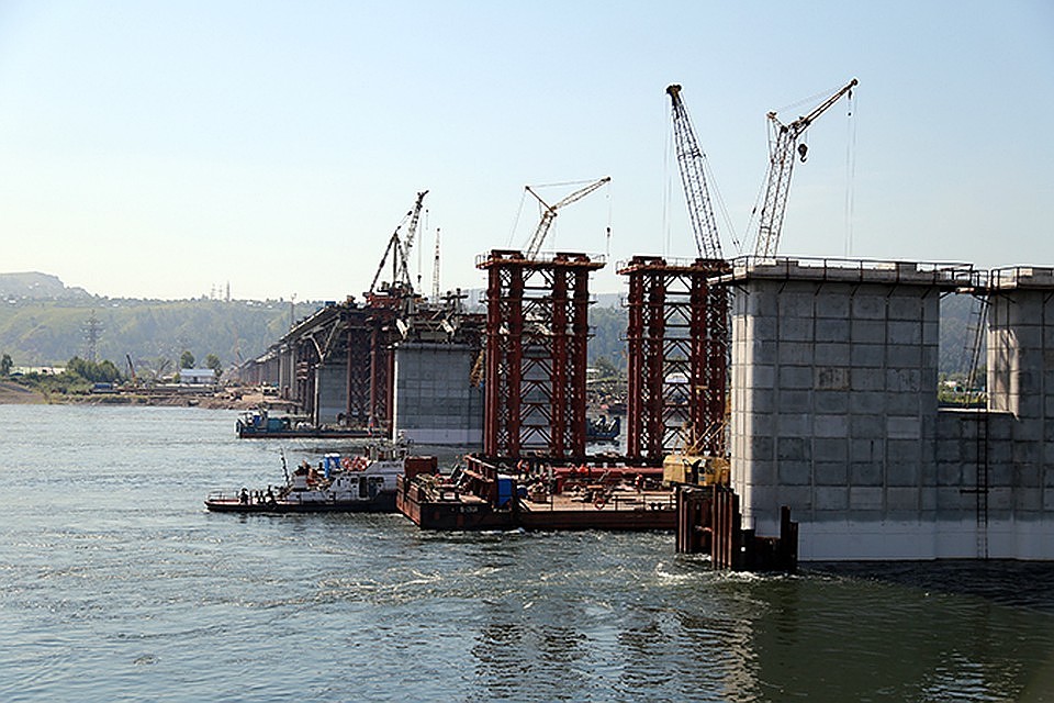 Самой травмоопасной деятельностью в России признано строительство