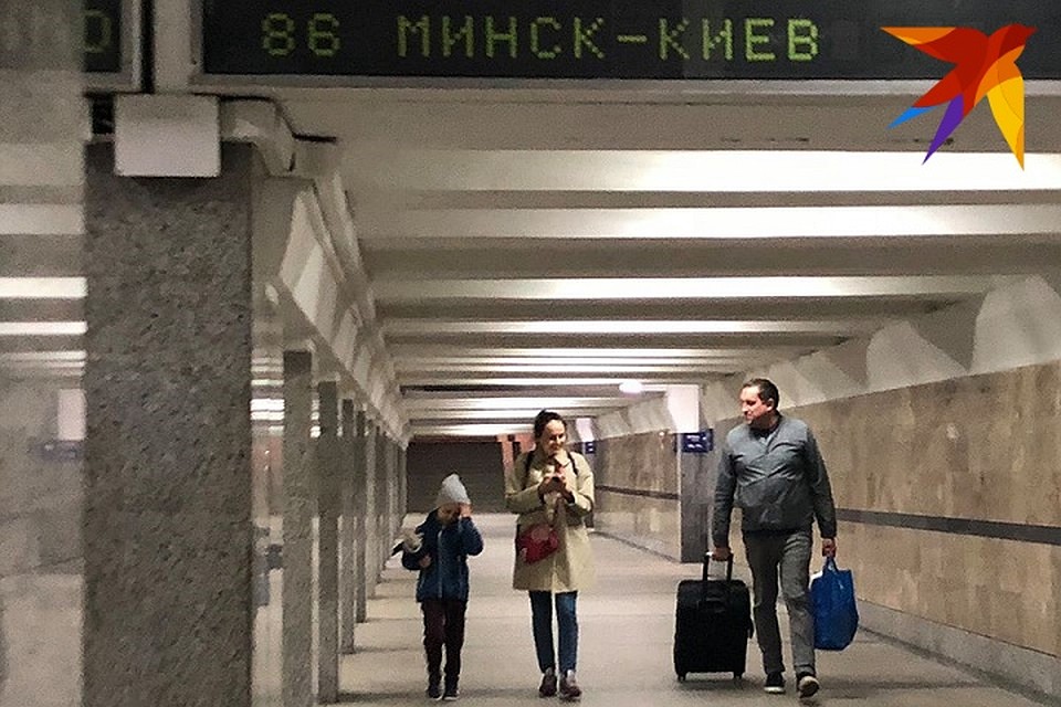В праздники больше поездов будет назначено как по Беларуси, так и за границу.