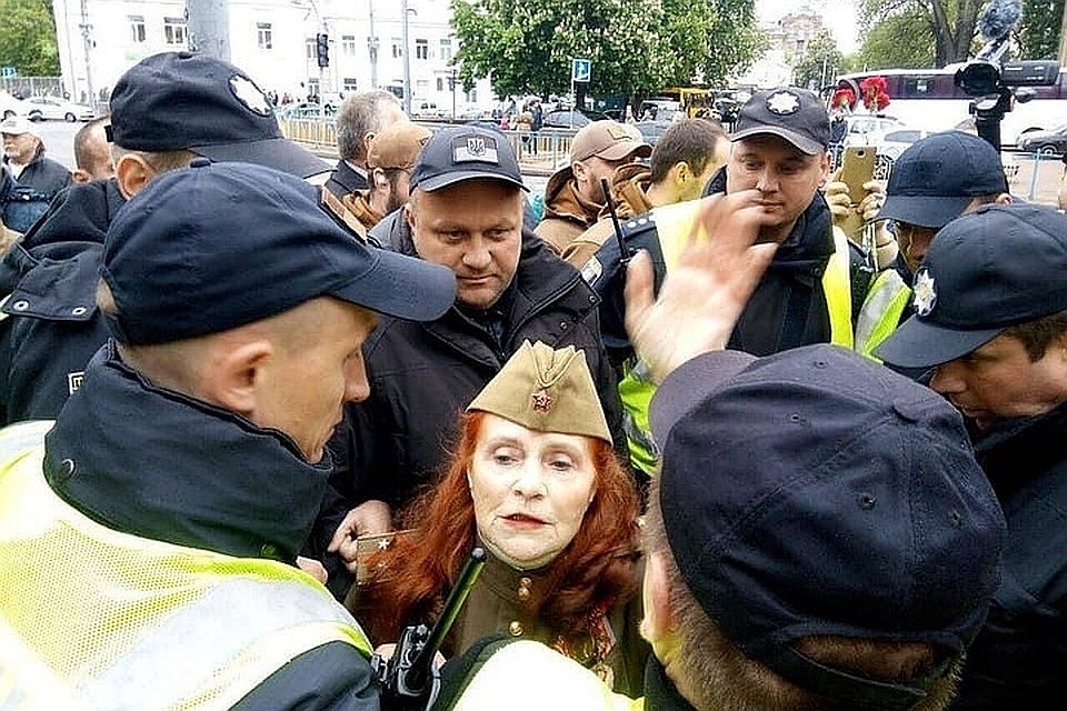 МВД Украины открыло 5 уголовных дел в связи с правонарушениями в День Победы