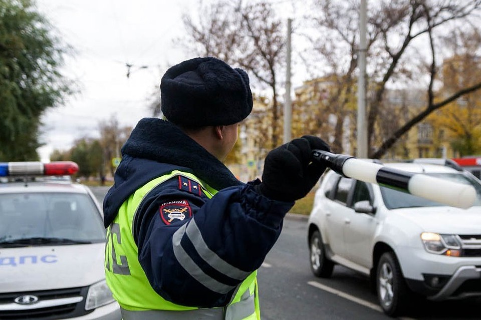 На месте происшествия работали сотрудники ГИБДД