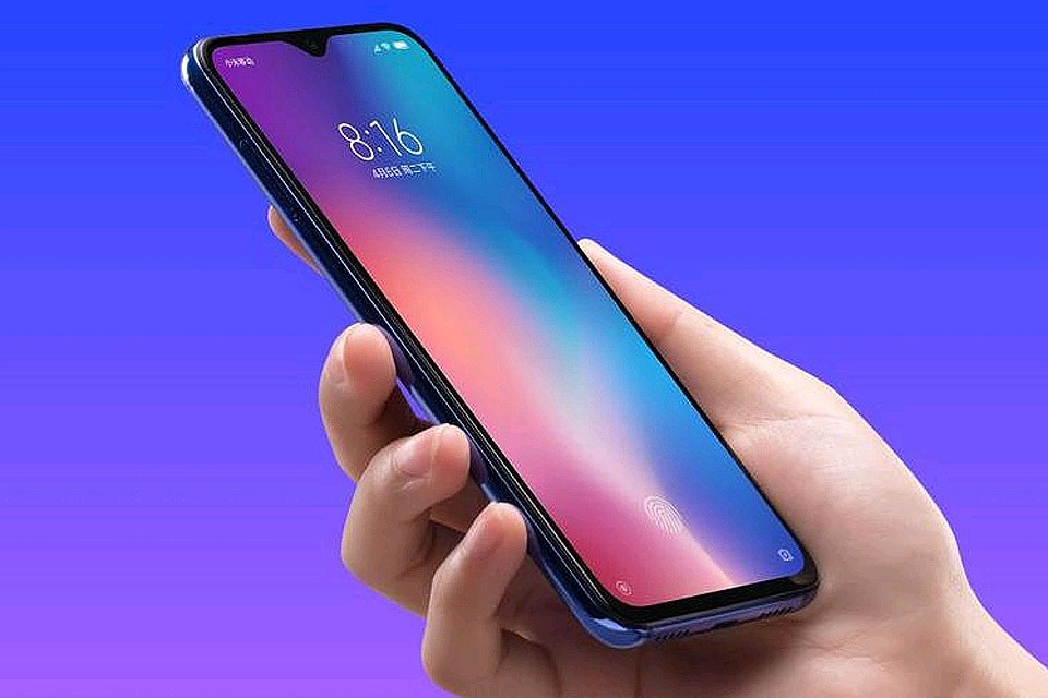 Mi 9 SE поступит в продажу в России 23 мая.