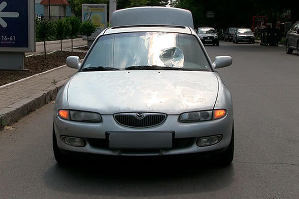 Женщина попала под колёса автомобиля Mazda
