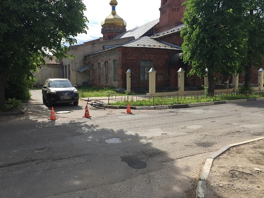 Подросток на велосипеде оказался под колесами иномарки Фото: пресс-служба УГИБДД по Тверской области