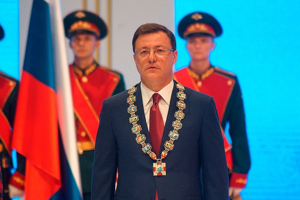 За последний год доходы главы региона снизились на 30%