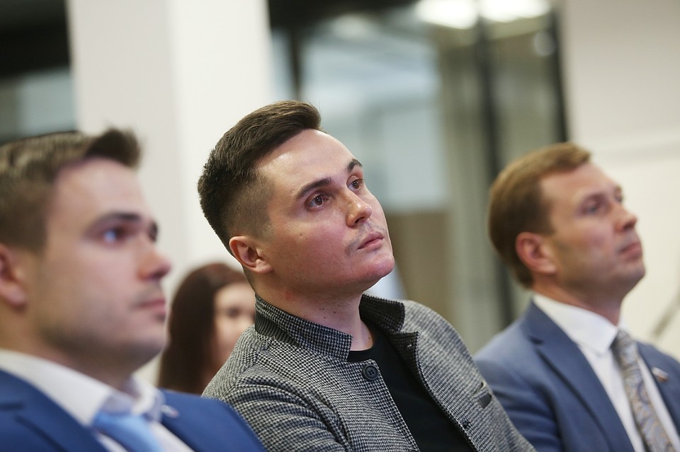 Транспортный обозреватель Александр Седов проанализировал обещаний чиновников за 20 лет