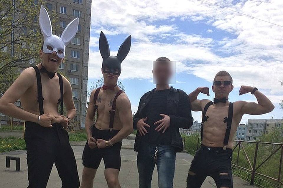 Школьники считали, что их шоу с переодеваниями - просто шалость