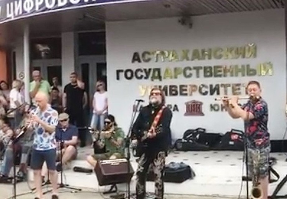 Гребенщиков дал бесплатный концерт в Астрахани. Фото из инстаграма БГ.