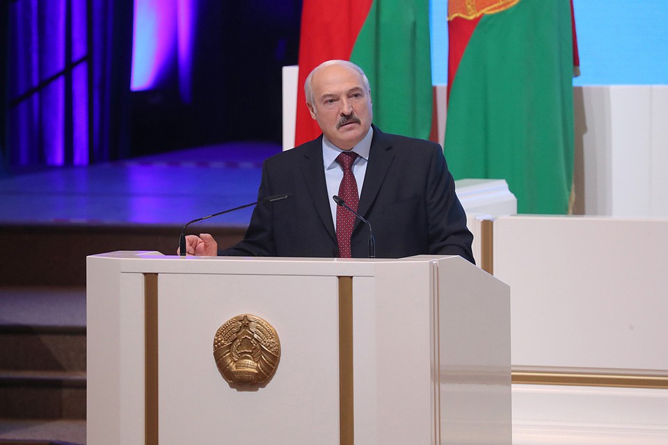 Александр Лукашенко уволил судей из-за проступков. Фото: БелТА