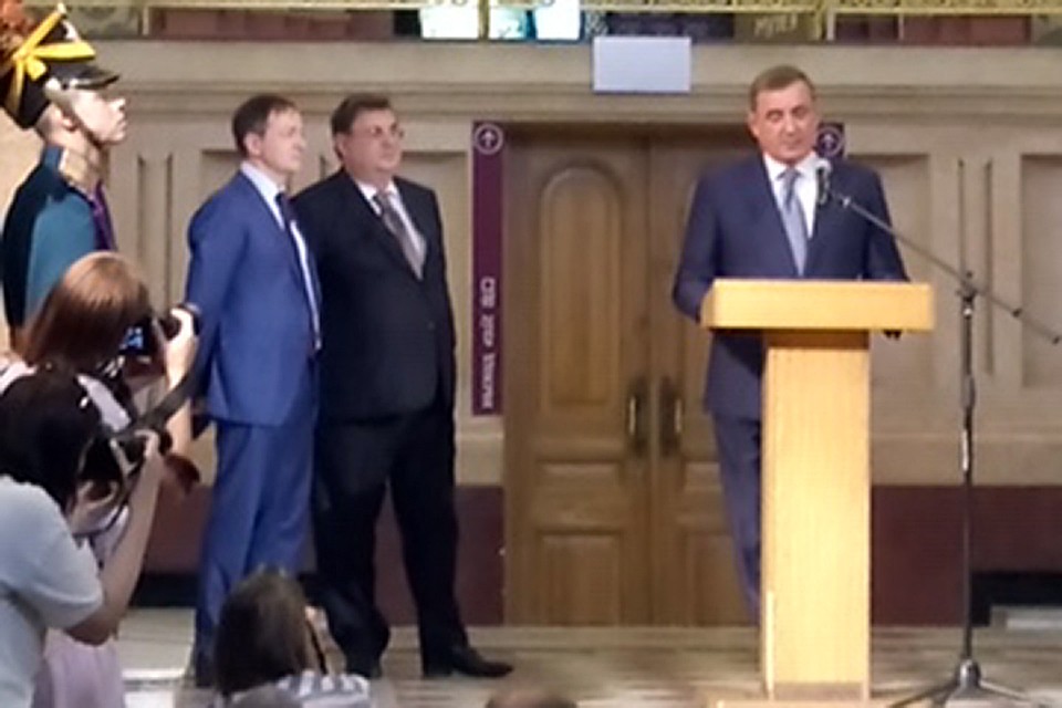 Губернатор Тульской области Алексей Дюмин поблагодарил руководство страны и сотрудников музеев за внимание к истории его родного края