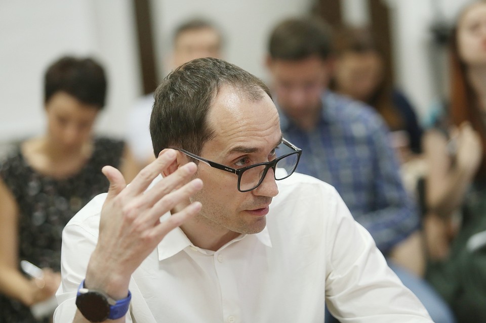 Генеральный директор телекомпании «Волга» уверен, что в обществе возник запрос на новые лица в политике
