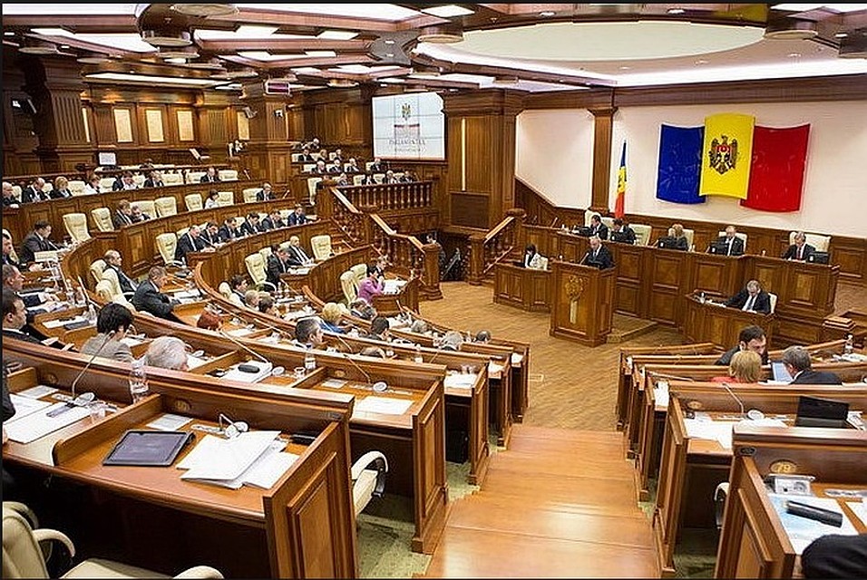 Новое правительство было сформировано в Молдове 8 июня